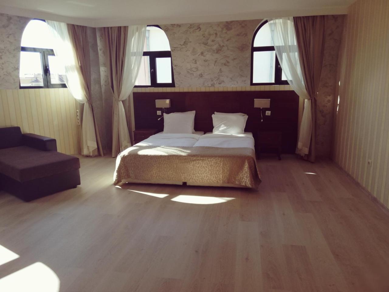 Hotel Plaza Burgaz Oda fotoğraf