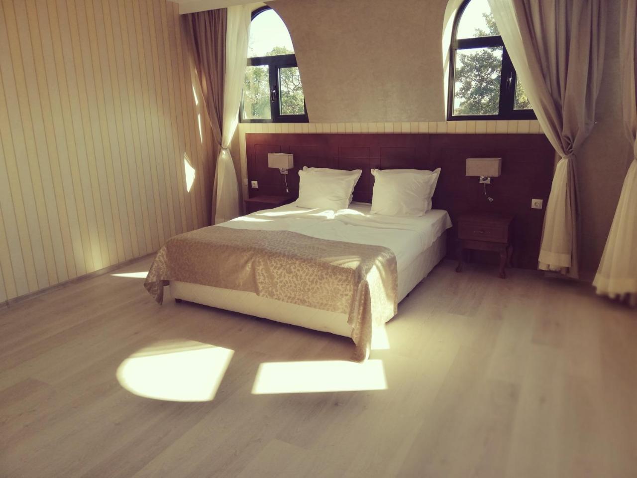 Hotel Plaza Burgaz Dış mekan fotoğraf