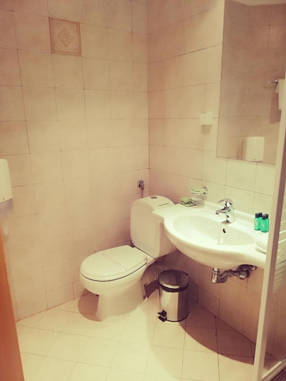 Hotel Plaza Burgaz Dış mekan fotoğraf